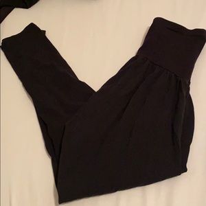 Motherhood Maternity legging